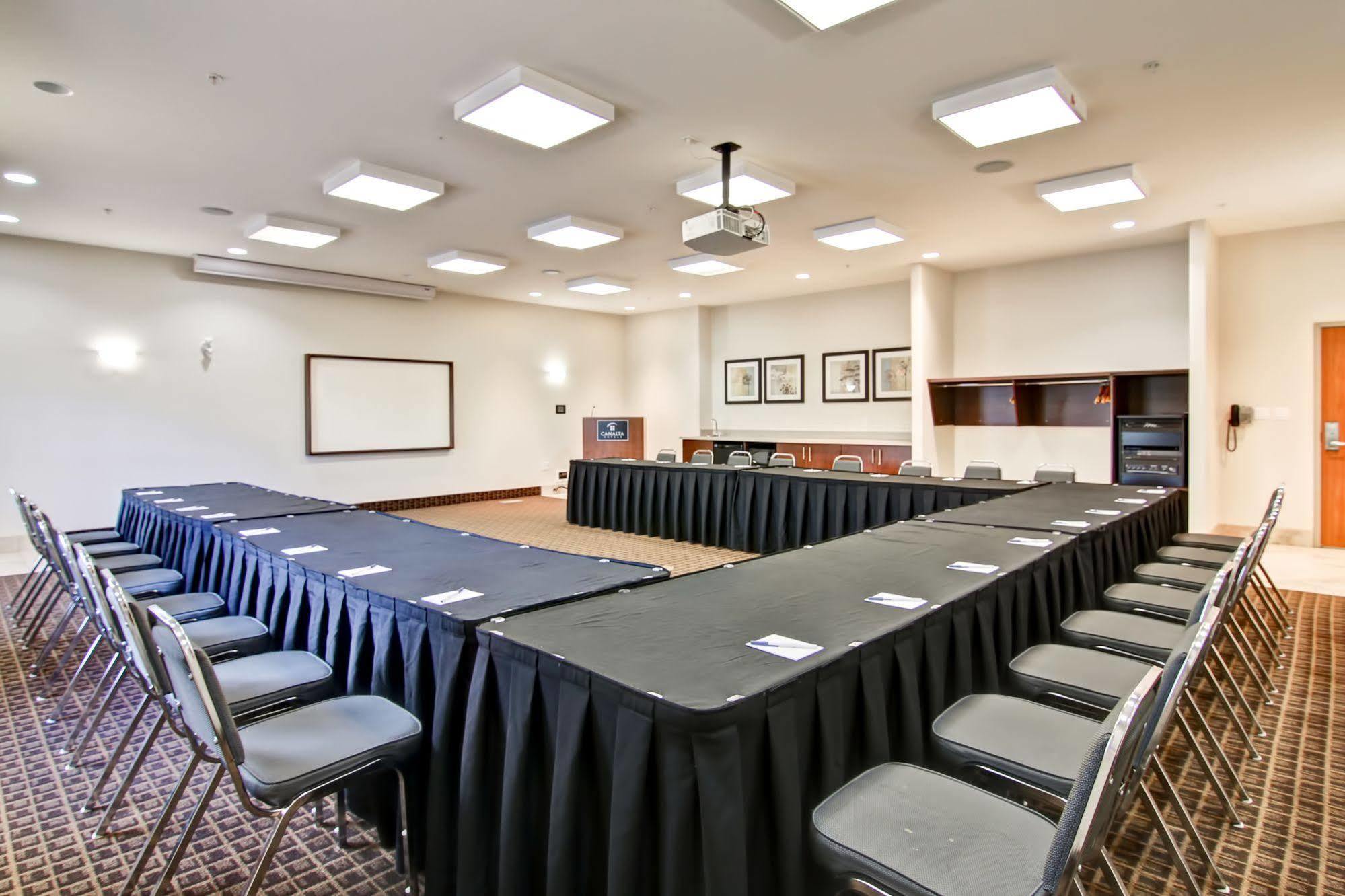 Canalta Hotel Tisdale Ngoại thất bức ảnh