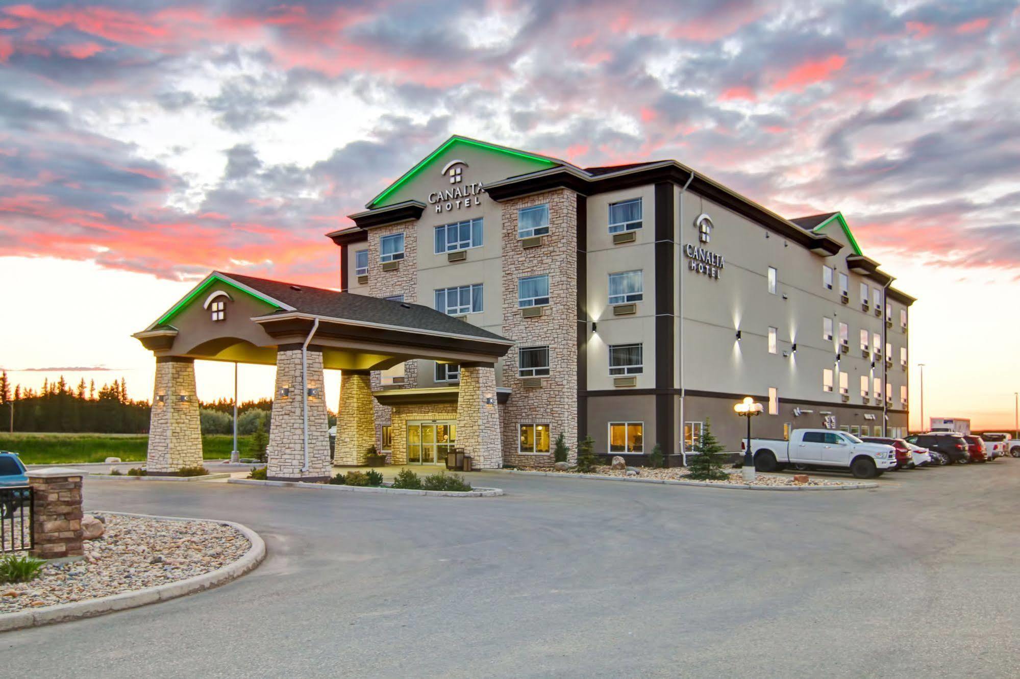 Canalta Hotel Tisdale Ngoại thất bức ảnh